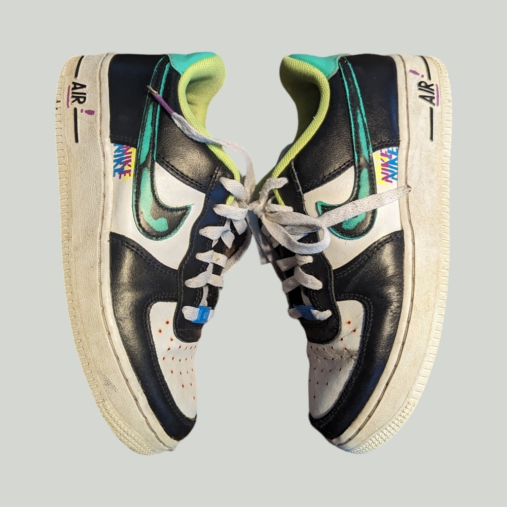 Nike boys Air force one sneakers size 4